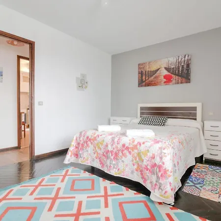 Belvilla By Oyo Apartamento Avenida Rosal A * Santiago de Compostela